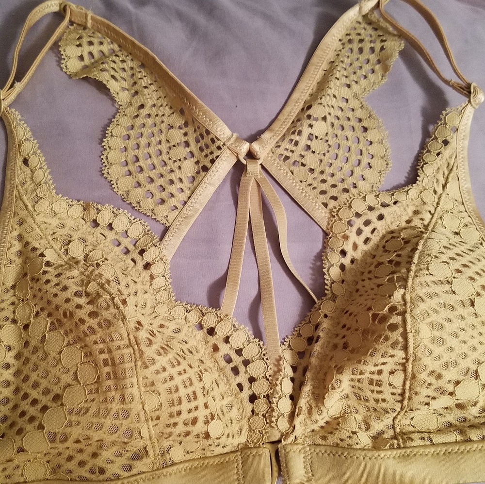 BNWOT Victoria's Secret XS bralette